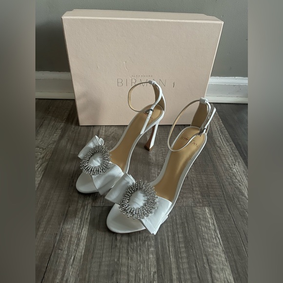 Alexandre Birman Maddie Leather Ankle Strap Sandals - Picture 12 of 14